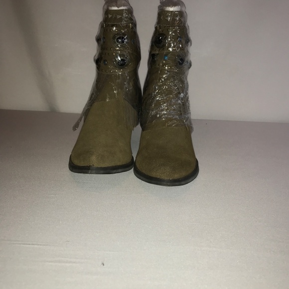 Sbicca BOOTS - Picture 2 of 4